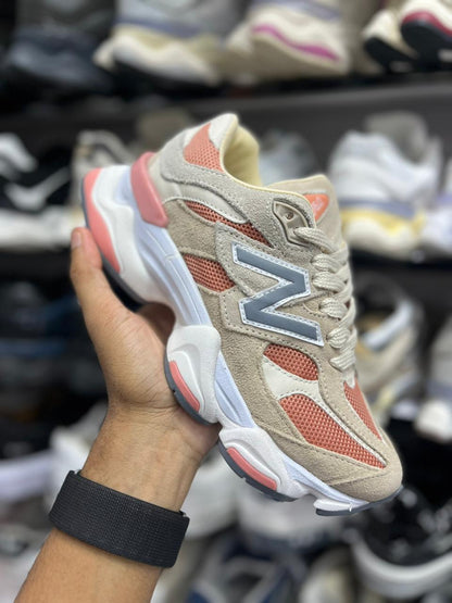New Balance 9060 - Salmon
