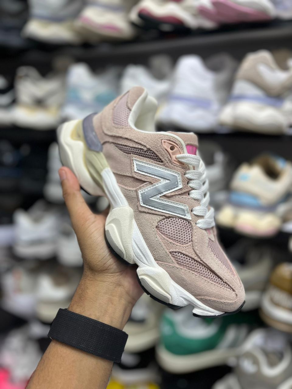 New Balance 9060 - Rosa Viejo