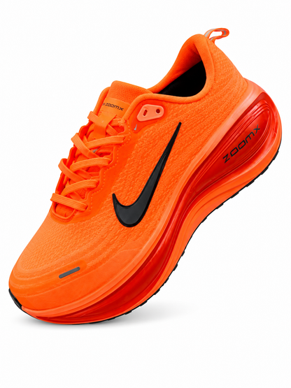 Nike Vomero Plus - Naranja Flúor
