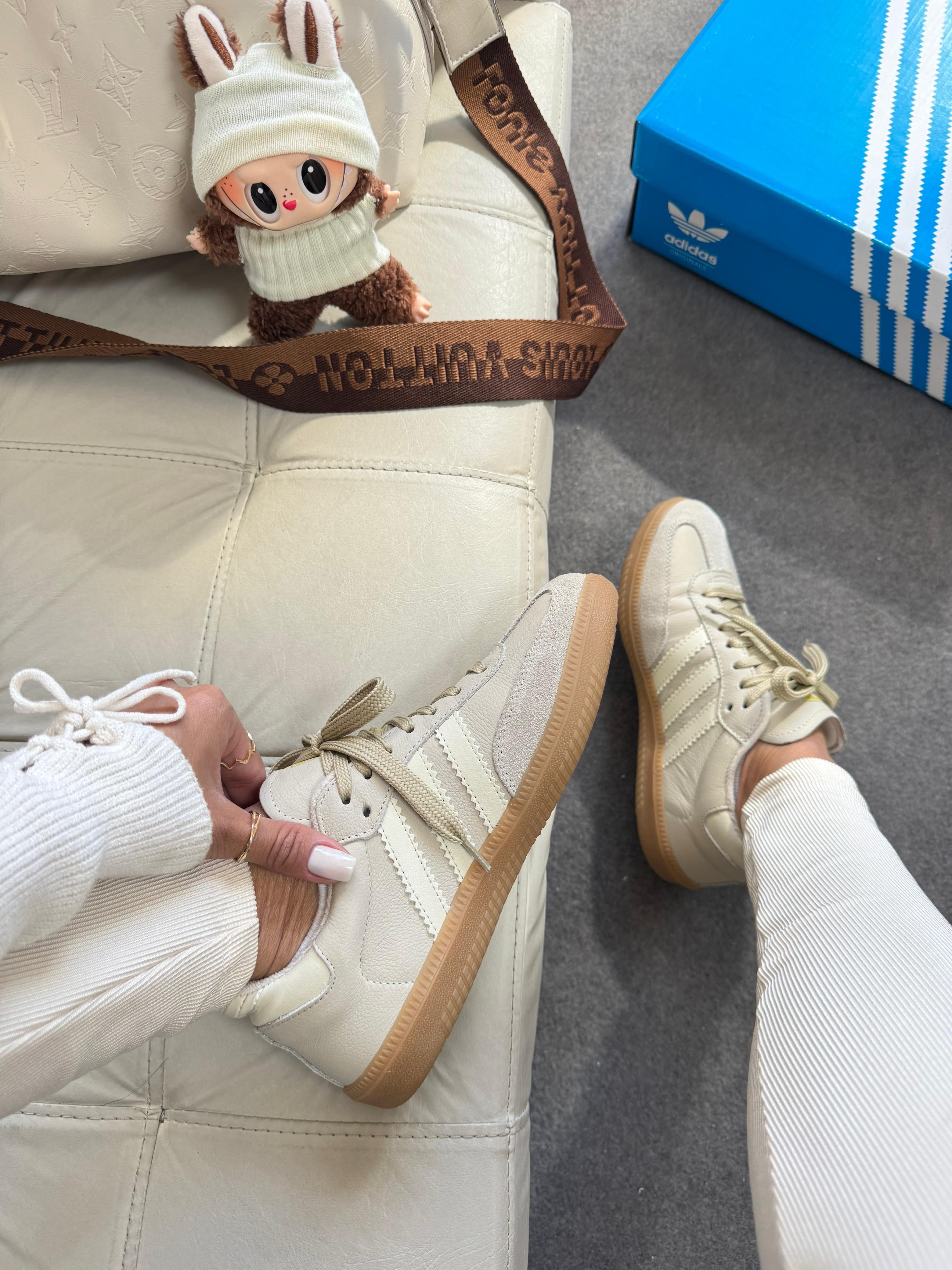 Adidas Samba OG – Crema / Gum