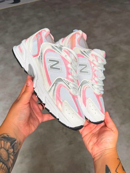 New Balance 530 - Blanco - Rosa
