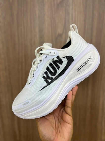 Nike Vomero Plus - Blanco | Negro