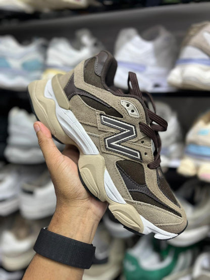 New Balance 9060 - Chocolate