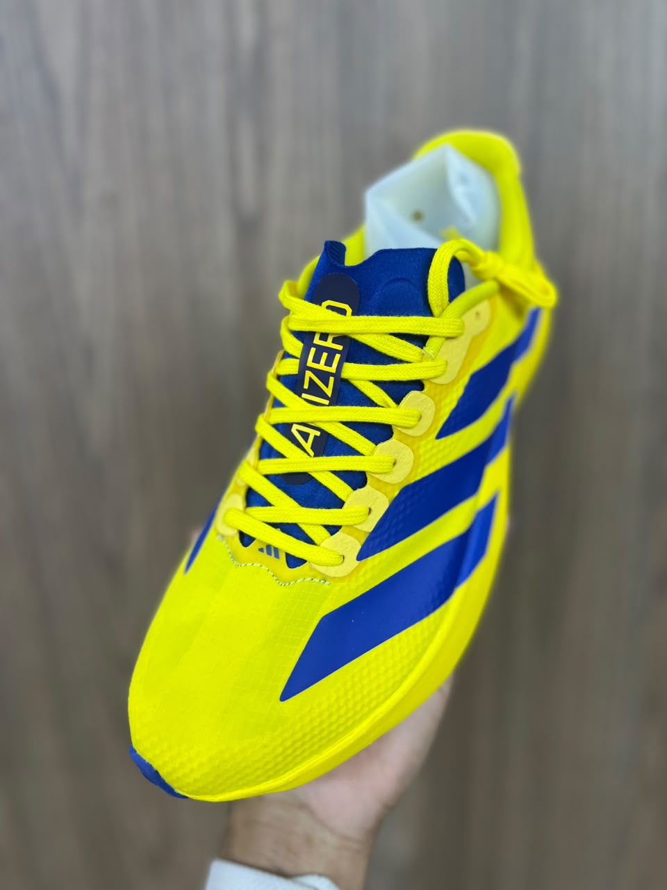 Adidas Evo SL - Amarillo - Azul