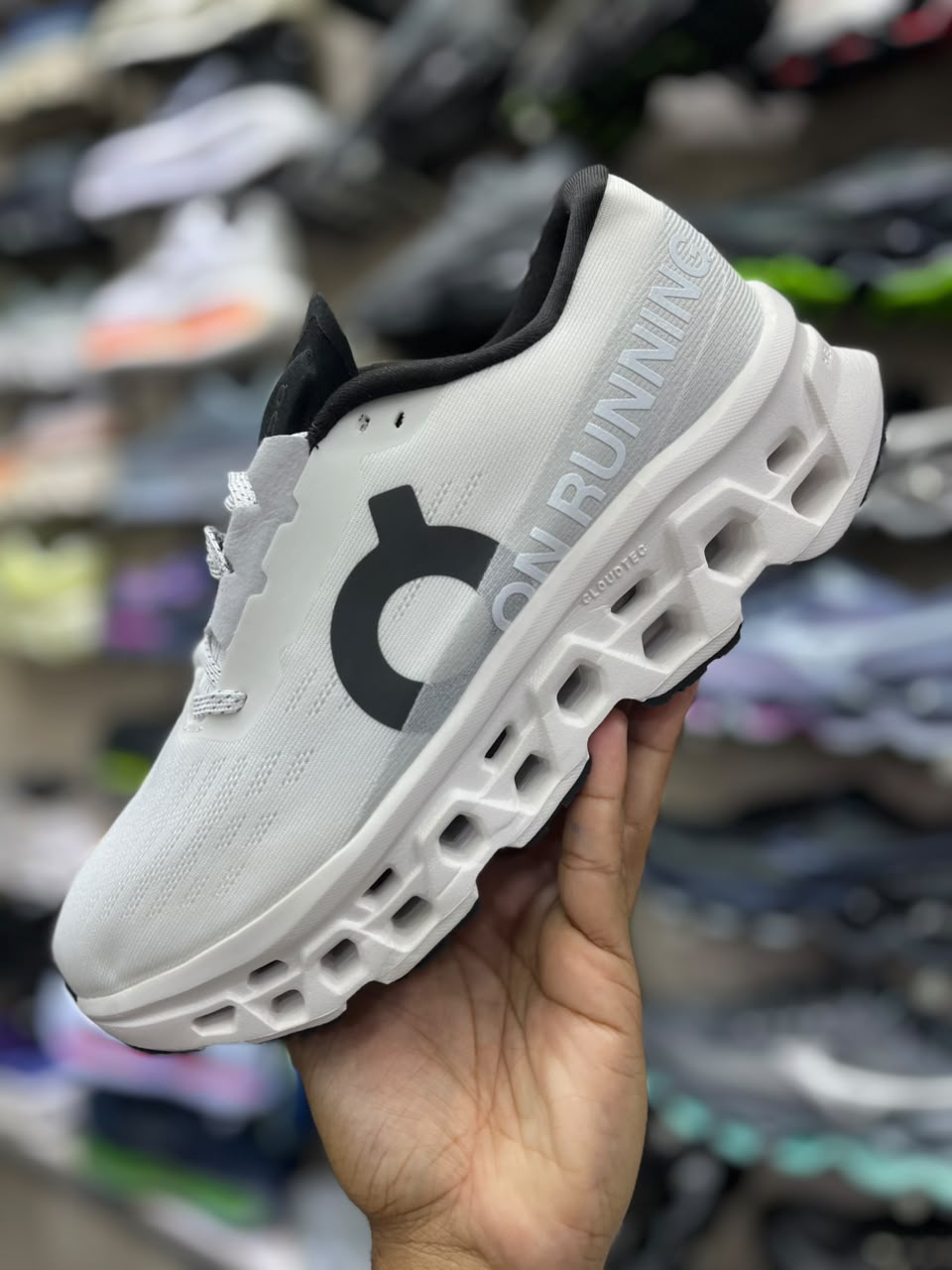 On Cloudmonster 3