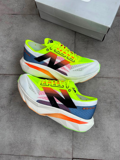 New Balance FuelCell SC Elite V4