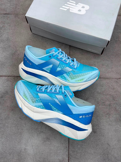 New Balance FuelCell SC Elite V4